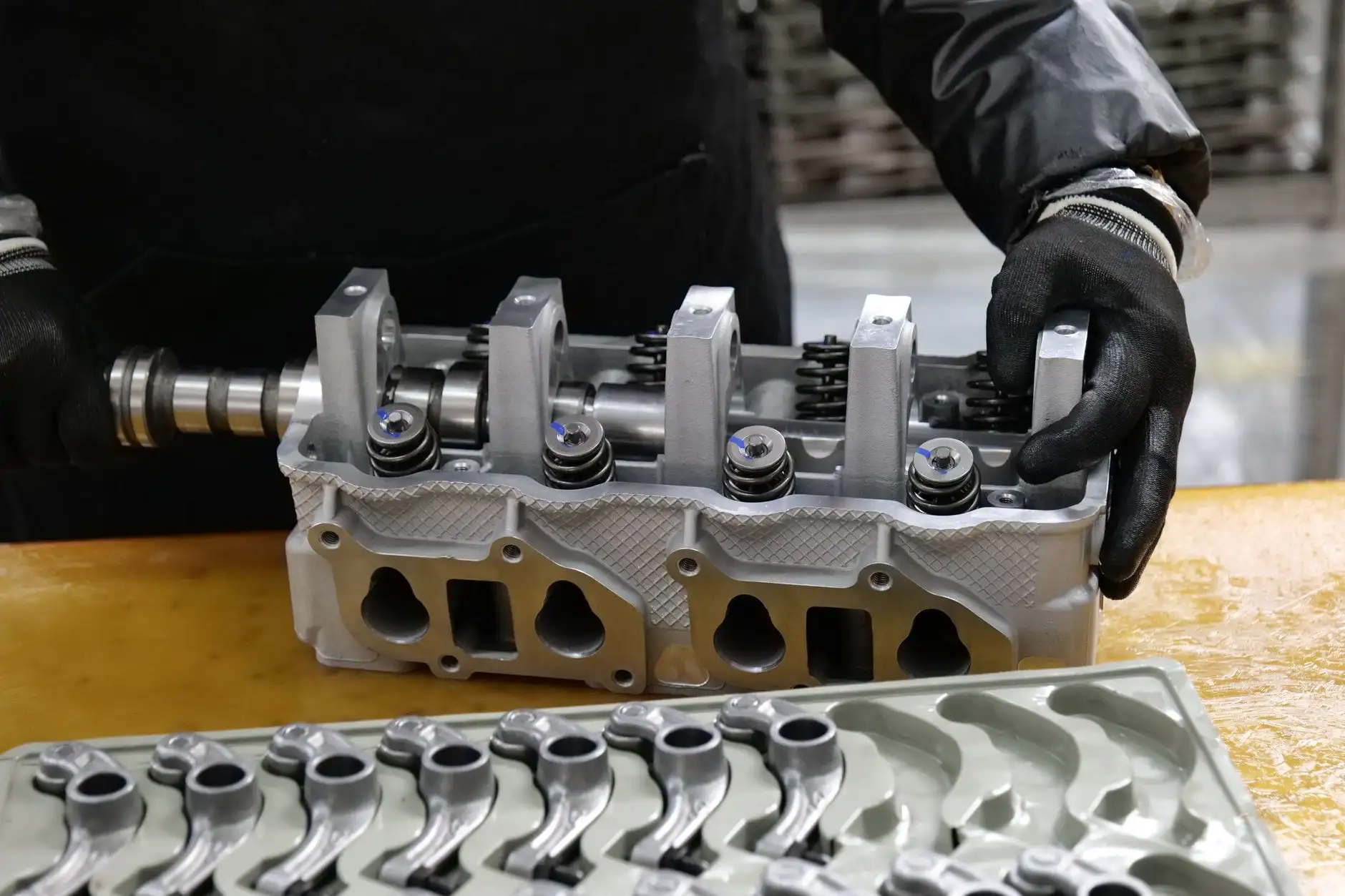 RS485中继器在工业自动化中的信号隔离关键技术解析